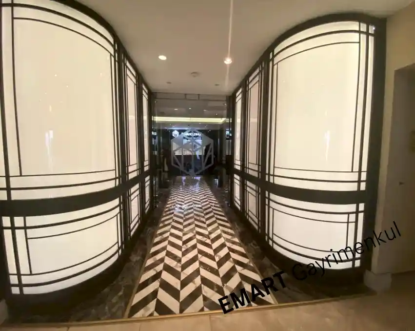 Astoria Satılık Ofis | Boğaz Manzaralı Tam Kat Ofis - 650m2